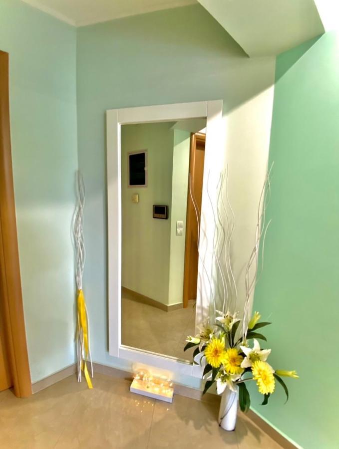 Airport Tk Luxury Home Artemida  Luaran gambar